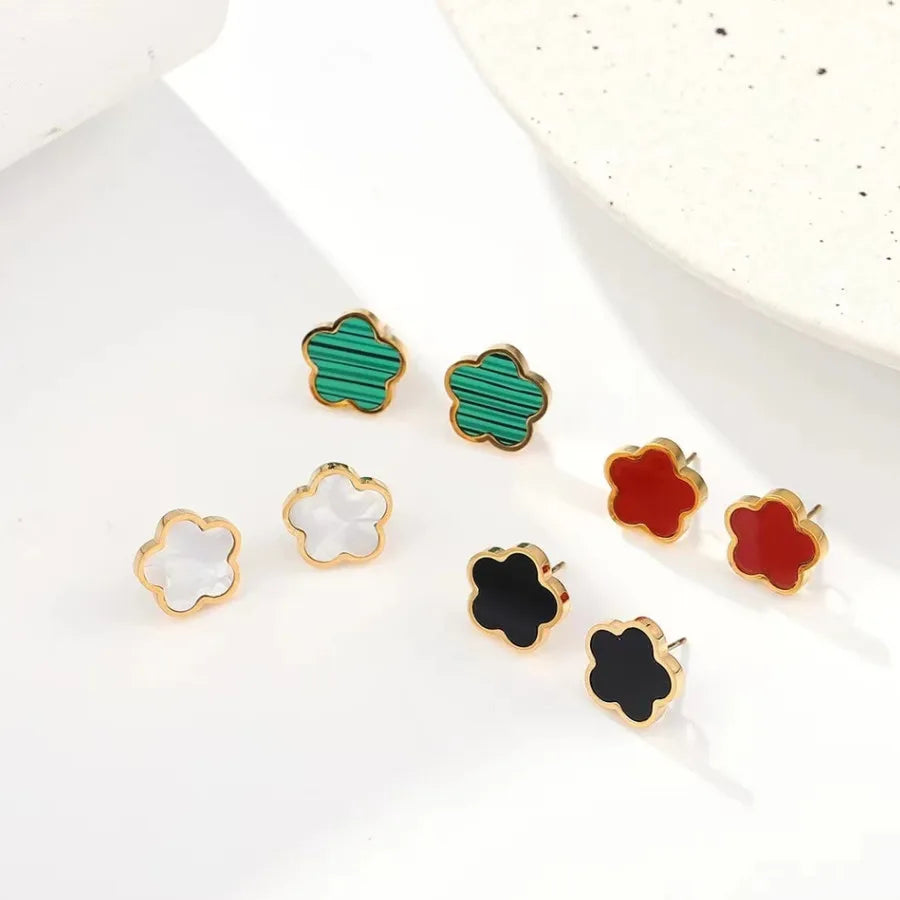 Elegant Clover earrings and bracelets for women